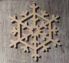Schneeflocke aus Naturholz "Typ 2"